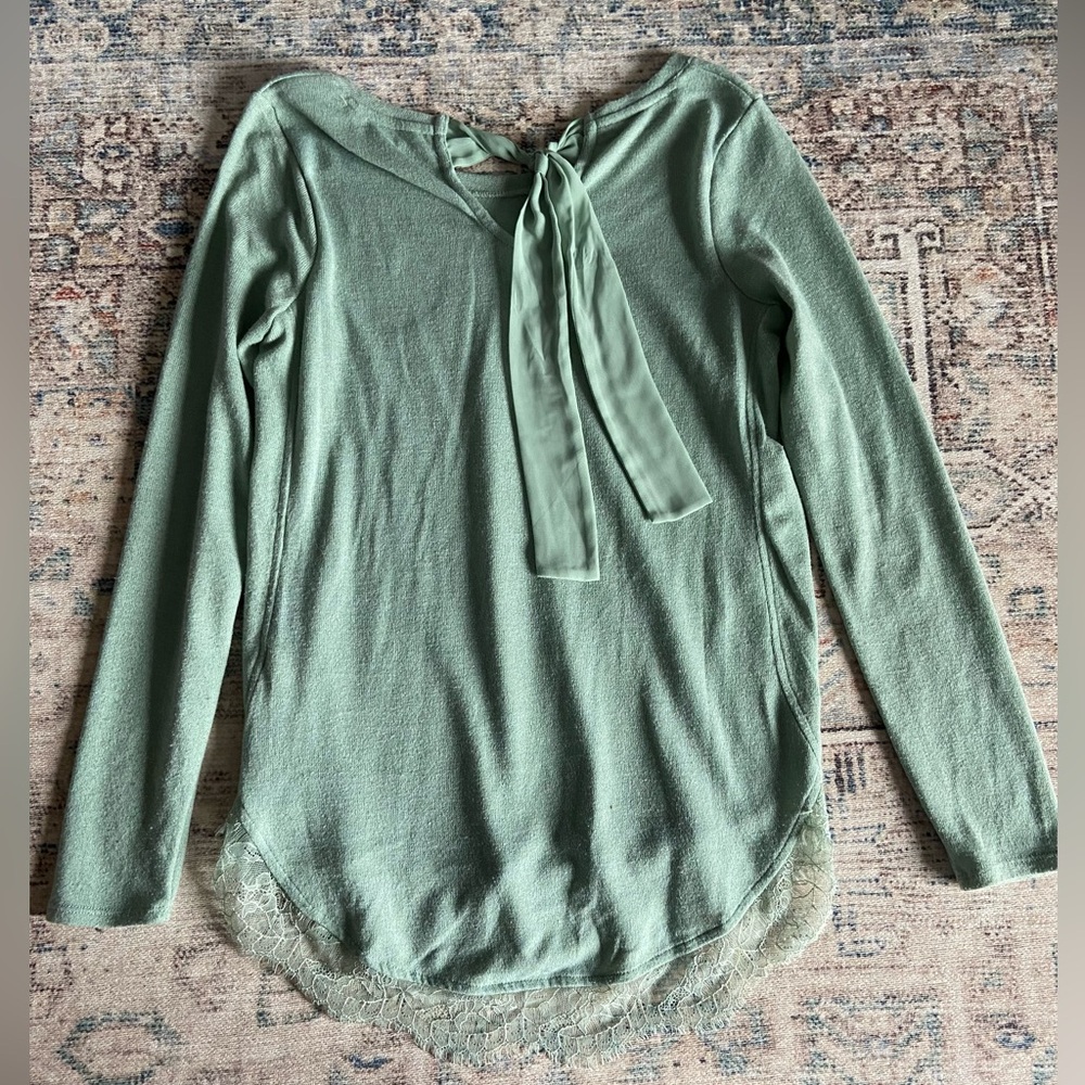 Lauren Conrad tie back top, Women’s Small